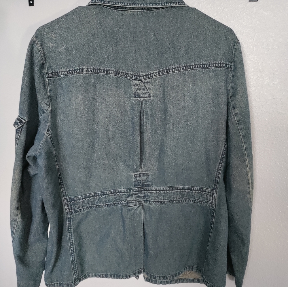 Large jean jacket - Picture 4 of 5